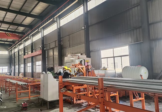 High-frequency welding fin tube machine